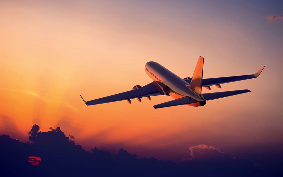 Vai viajar e levar o empregado(a) doméstico(a)? Não esqueça que esses trabalhadores tem direitos diferenciados.