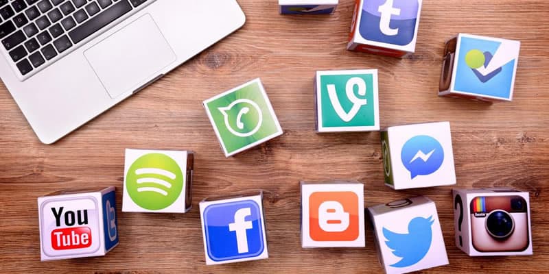 Impacto das redes sociais na responsabilidade civil por difamação e injúria em plataformas digitais