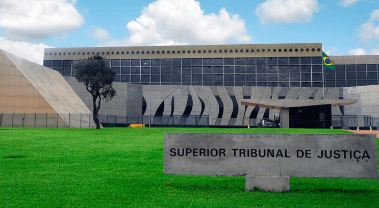 Execução de honorários e compensação tributária: o que decidiu a 2ª Turma do STJ, a divergência à vista e o que fazer